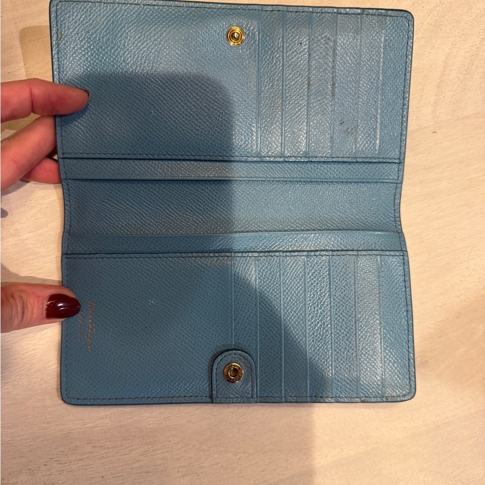 Salvatore Ferragamo Blue and Gold Leather Wallet - Picture 6 of 6